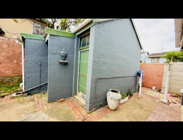 5 BEDROOM HOUSE FOR SALE IN UMBILO
